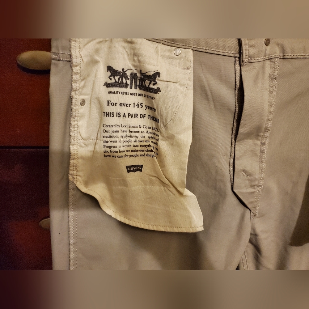 Mens Levi's Gray Reguler Fit 502  Jean - Picture 7 of 12